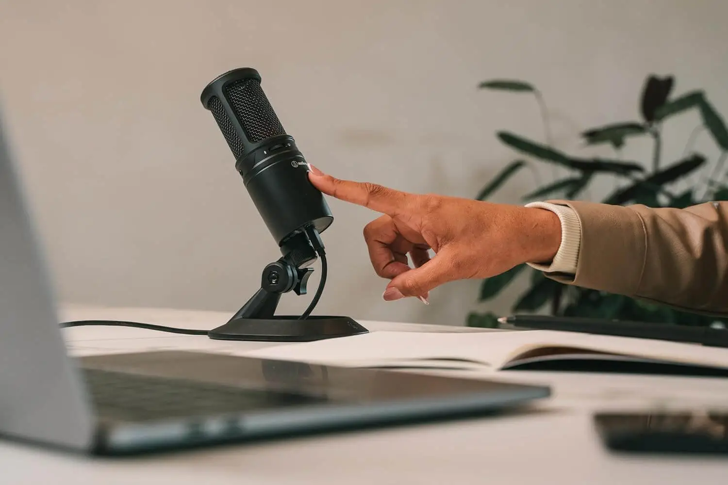 Audio-Technica AT2020USB-X Cardioid Condenser USB Microphone